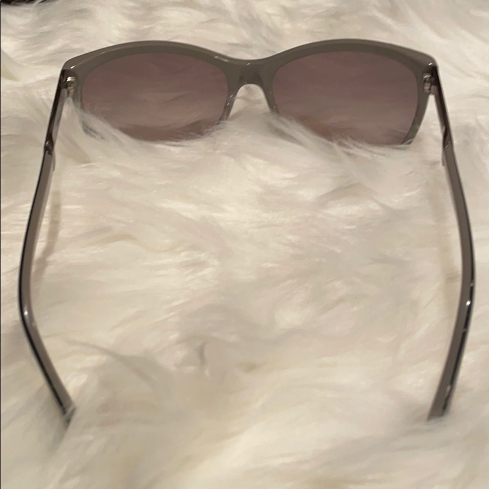 Marc by Marc Jacobs black plastic frames sunglass - Picture 3 of 5
